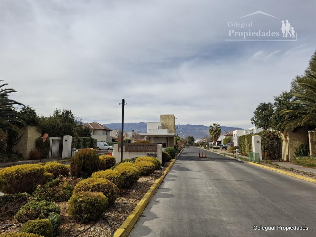  Oportunidad, Arriendo Hermosa Casa 3d / 3b / 2e, Santa Elena de Chicureo- Colina