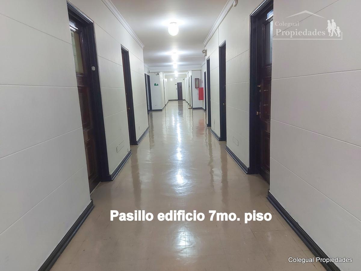 Arriendo Sin Ruidos, Buena Oficina Recep. Y 1 Privado, Paseo Ahumada